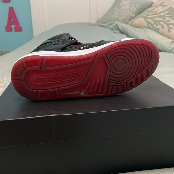 Jordan Flight 45 High - Picture 6 of 6